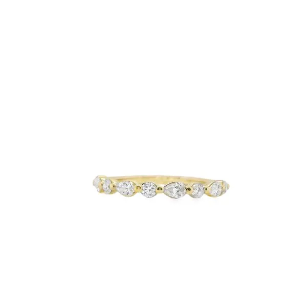 4K YG 9 DIAMOND WED BAND ALTERNATING ROUND AND PEAR SHAPED SINGLE PRONG .53TW G VS2 Lennon's W.B. Wilcox Jewelers New Hartford, NY