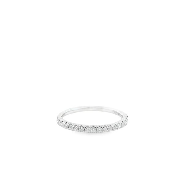 14KT WG WEDDING BAND CONTAINING ROUND SHARED PRONG DIAMONDS .30CTTW Lennon's W.B. Wilcox Jewelers New Hartford, NY