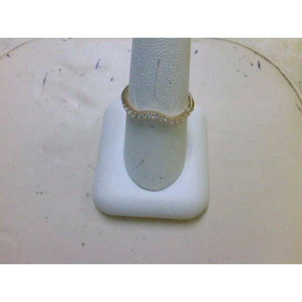 14KT YG CURVED WEDDING BAND CONTAINING ROUND SHARED PRONG DIAMONDS .34CTTW Image 4 Lennon's W.B. Wilcox Jewelers New Hartford, NY