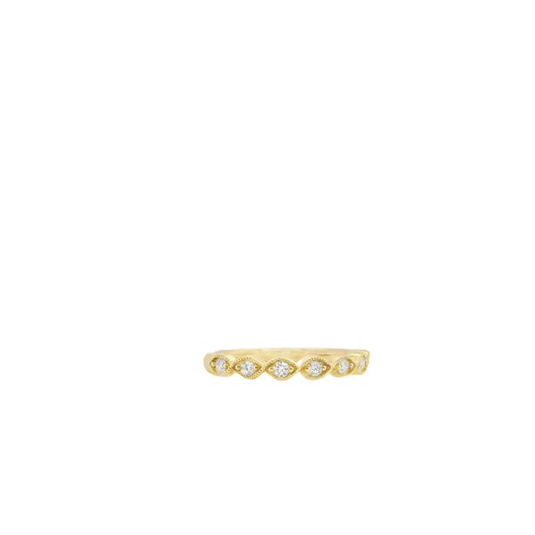 14KT YG DIAMOND BAND WITH 7 ROUND BEAD SET DIAMONDS IN INFINITY STYLE SETTING - DIA .20CTW   G/VS2 Lennon's W.B. Wilcox Jewelers New Hartford, NY