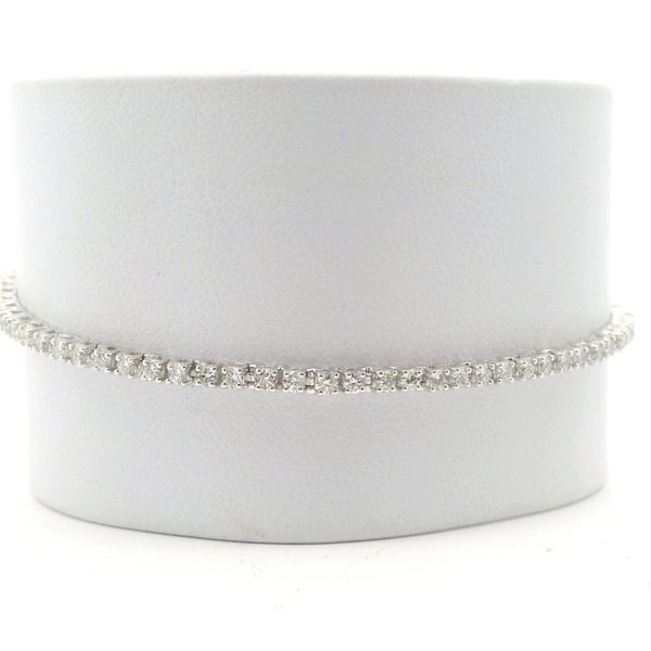 14K WG DIAMOND TENNIS BRACELET ROUND STONES 1.99 CTW Lennon's W.B. Wilcox Jewelers New Hartford, NY
