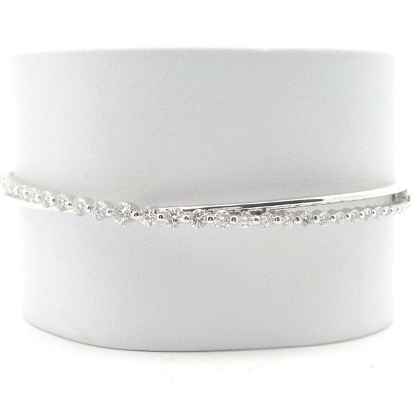 14K WHITE GOLD DIAMOND BANGLE   1.21 CTTW Lennon's W.B. Wilcox Jewelers New Hartford, NY
