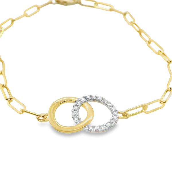 14K YG FASHION PAPERCLIP LINK BRAC WITH INTERTWINING CIRCLES - ONE WITH DIAS.  .20 CTTW Lennon's W.B. Wilcox Jewelers New Hartford, NY