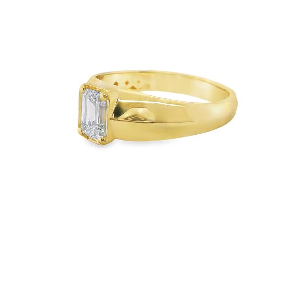 1.01 CT LAB GROWN EMERALD CUT DIAMOND IN 14K YG WIDE TAPERED 4 PRONG MOUNTING WITH KNIFE EDGE CENTER Lennon's W.B. Wilcox Jewelers New Hartford, NY