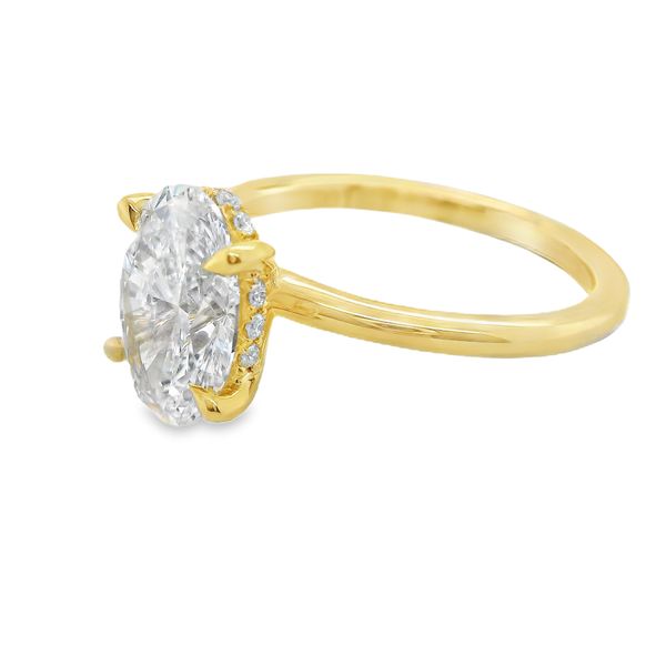 14K YG LAB GROWN DIAMOND RING WITH OVAL CENTER STONE = 2.03 CT IN 4 PRONG HEAD WITH HIDDEN HALO 14- RBC LAB DIAS.=.09 CTTW<br>IGI CERT # LG750556957 Image 2 Lennon's W.B. Wilcox Jewelers New Hartford, NY