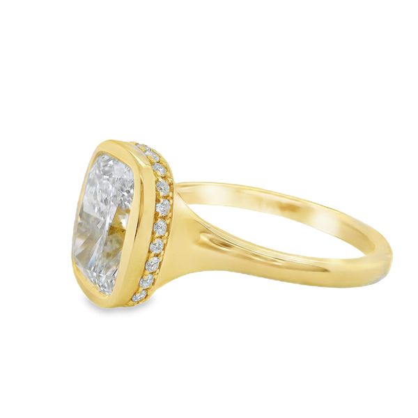 3.02 CT CUSHION CUT LAB GROWN DIAMOND IN 14K YG BEZEL SETTING WITH A HIDDEN HALO OF RND LAB DIAS.<br><br>IGI CERT# LG743533240 Image 2 Lennon's W.B. Wilcox Jewelers New Hartford, NY