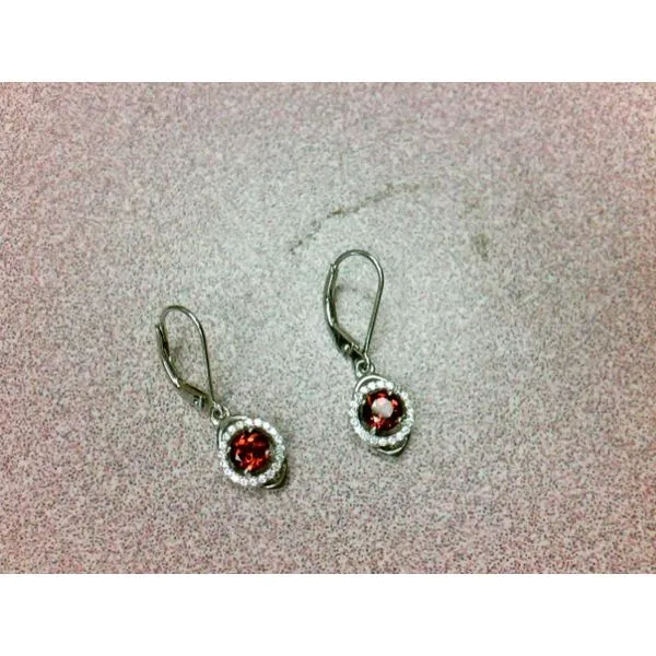 Earrings Lennon's W.B. Wilcox Jewelers New Hartford, NY