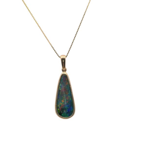 14K YG AUSTRALIAN OPAL PENDANT ON 18" 14K BOX CHAIN WITH LOBSTER CLAW CLASP Lennon's W.B. Wilcox Jewelers New Hartford, NY