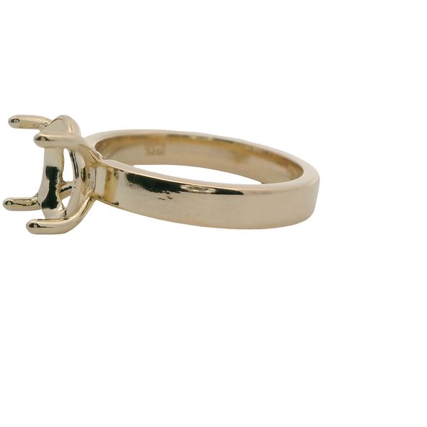 14K YG SOLITAIRE MOUNTING WITH A  4 PRONG ROUND BASE HEAD FOR 10 X 8 MM OVAL STONE ON A 3.5 MM SHANK Image 2 Lennon's W.B. Wilcox Jewelers New Hartford, NY