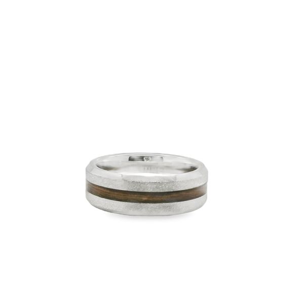 8MM SERINIUM BEVEL EDGE 2MM BOURBON INLAY GRAIN EDGE Lennon's W.B. Wilcox Jewelers New Hartford, NY