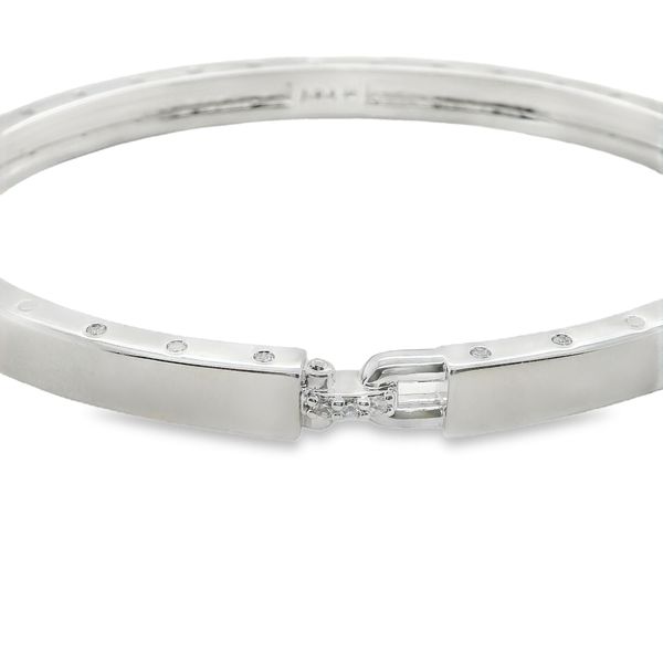 SILVER PLATED OVER BRASS 6MM ASHLEY LOCK CUFF  7.5" Lennon's W.B. Wilcox Jewelers New Hartford, NY