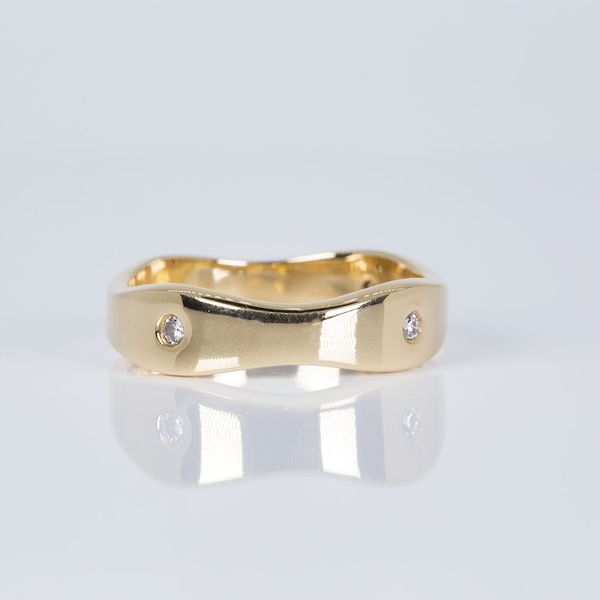 14K Yellow Gold "The Curve" 5.5mm Diamond Fashion Ring Image 2 Les Olson Jewelers Palm Harbor, FL