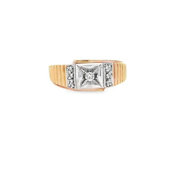 DIAMOND 10K RING WITH TEXTURED SHANK IN YELLOW GOLD SIZE 10 Lester Martin Dresher, PA