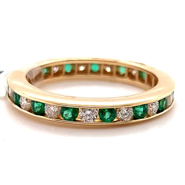 EMERALD AND DIAMOND RING Lester Martin Dresher, PA