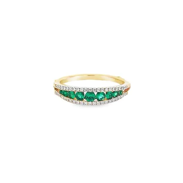 EMERALD AND DIAMOND RING similar item image