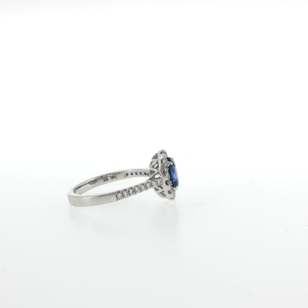 SAPPHIRE AND DIAMOND RING Image 4 Lester Martin Dresher, PA