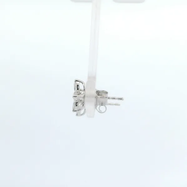 0.25CTW DIAMOND FLOWER STUD EARRING SET IN 14K WHITE GOLD Lester Martin Dresher, PA