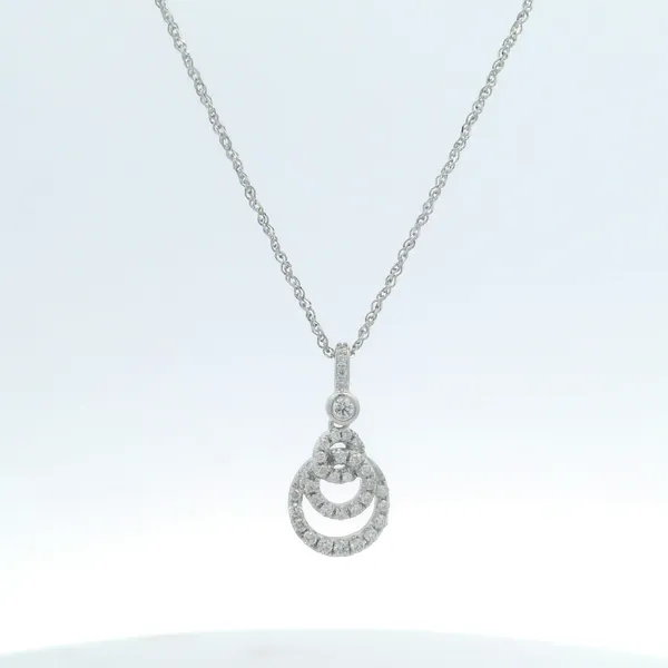 2.04CTW DIAMOND ENTWINED CIRCLE PENDANT Lester Martin Dresher, PA