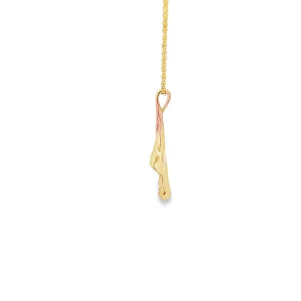 14K 0.20CTW DIAMOND PETAL PENDANT ON AN 18