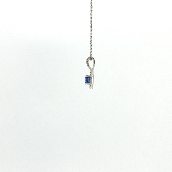 SAPPHIRE AND DIAMOND PENDANT Image 2 Lester Martin Dresher, PA