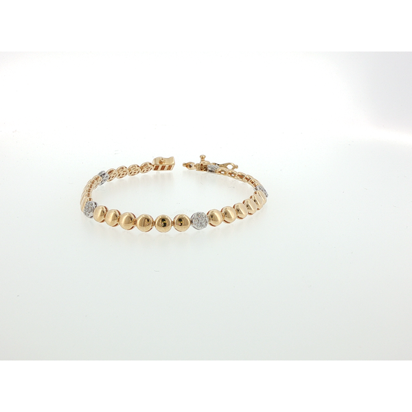 DIAMOND BRACELET Lester Martin Dresher, PA