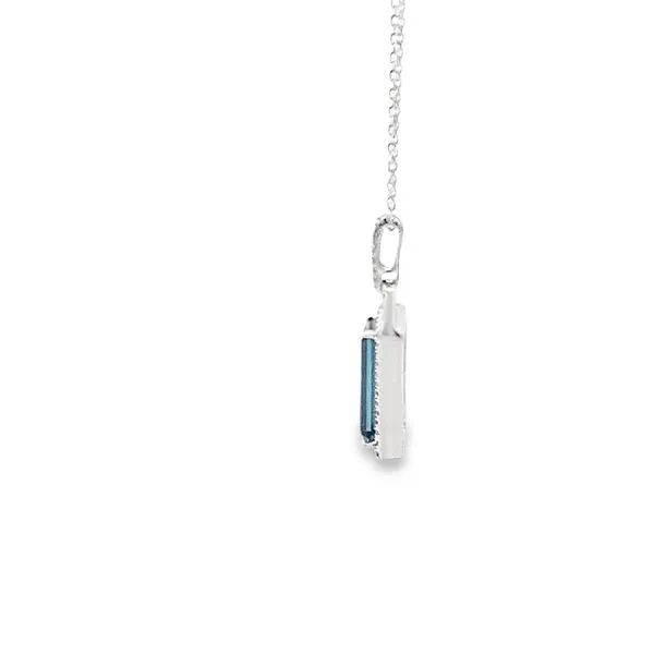 1.40CT  LONDON BLUE TOPAZ PENDANT Image 2 Lester Martin Dresher, PA