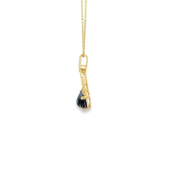 2.33LBTOPAZ 0.07TWDIAM: 2.33CT LONDON BLUE TOPAZ PENDANT