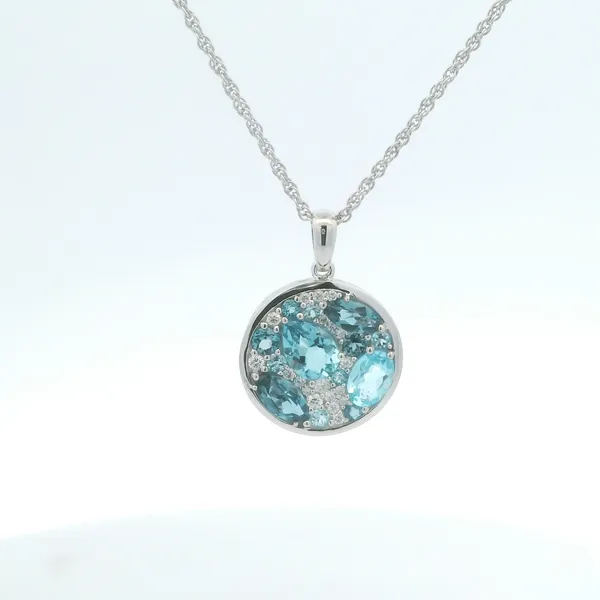 14K 2.31CTW BLUE TOPAZ CLUSTER PENDANT Image 3 Lester Martin Dresher, PA