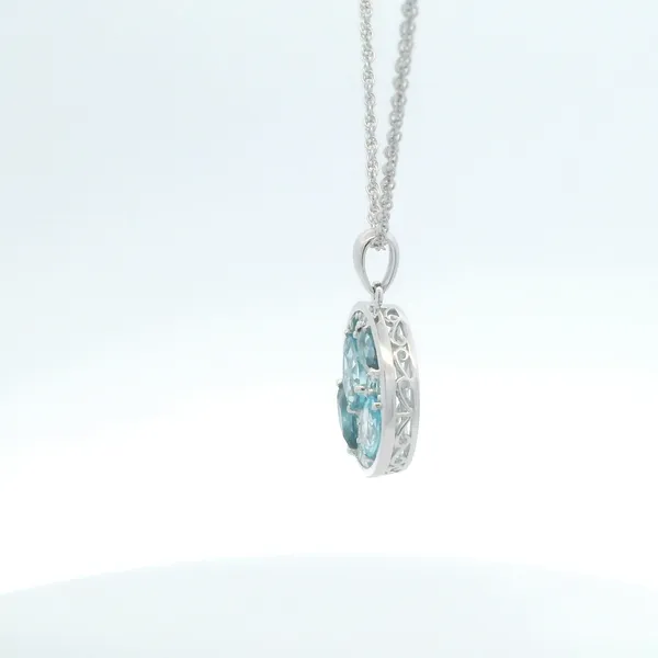 14K 2.31CTW BLUE TOPAZ CLUSTER PENDANT Image 4 Lester Martin Dresher, PA