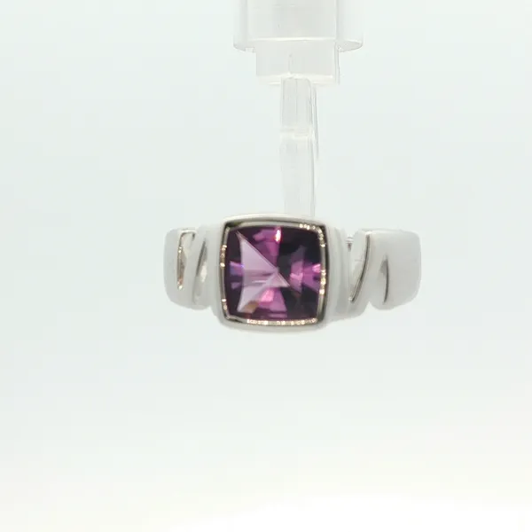 2.34CT AMETHYST RING Lester Martin Dresher, PA