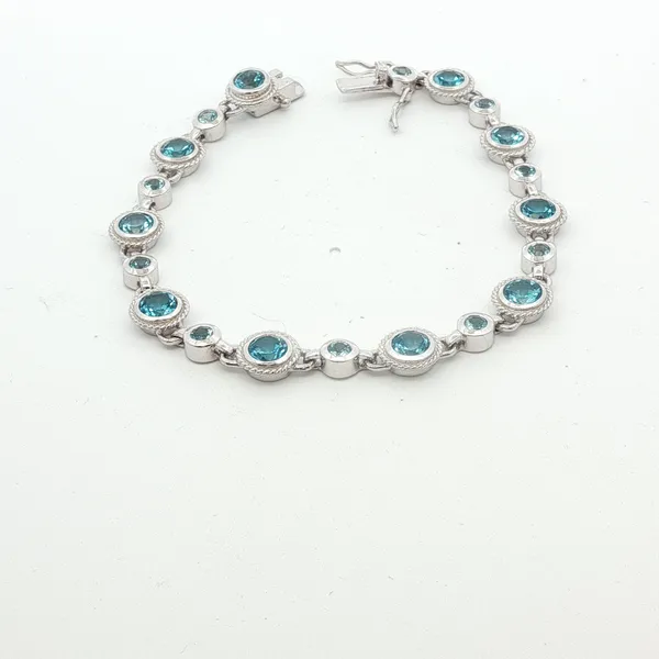 BLUE TOPAZ STERLING SILVER BRACELET Image 2 Lester Martin Dresher, PA