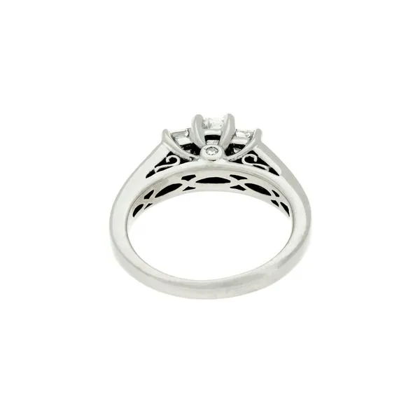 Engagement Ring Image 3 Lewisburg Diamond & Gold Lewisburg, WV