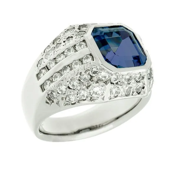 Fashion Ring Image 2 Lewisburg Diamond & Gold Lewisburg, WV
