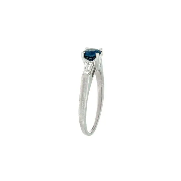 Fashion Ring Image 3 Lewisburg Diamond & Gold Lewisburg, WV