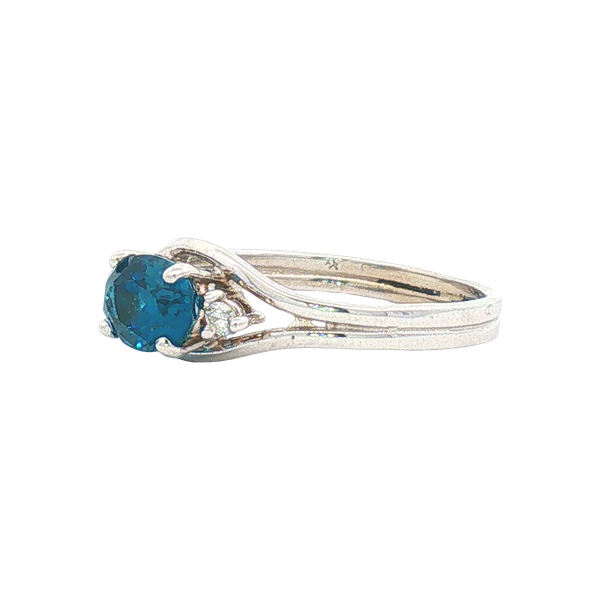 Fashion Ring Image 2 Lewisburg Diamond & Gold Lewisburg, WV