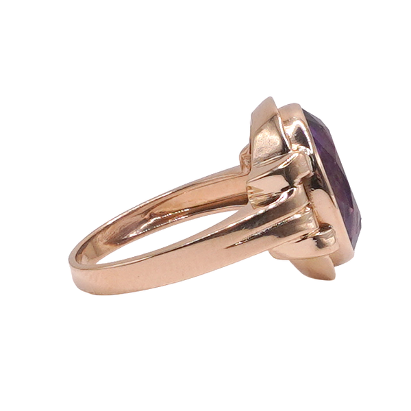 Amethyst Ring- 14k Yellow Gold Image 2 Lumina Gem Wilmington, NC