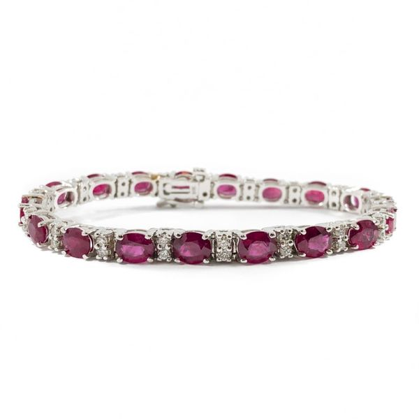 10ct A Grade Ruby and 1ctw Diamond Bracelet - 6.5