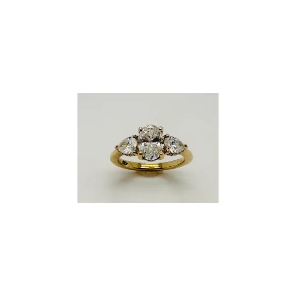 Lab Grown Diamond Engagement Ring MarBill Jewelers Belle Vernon, PA