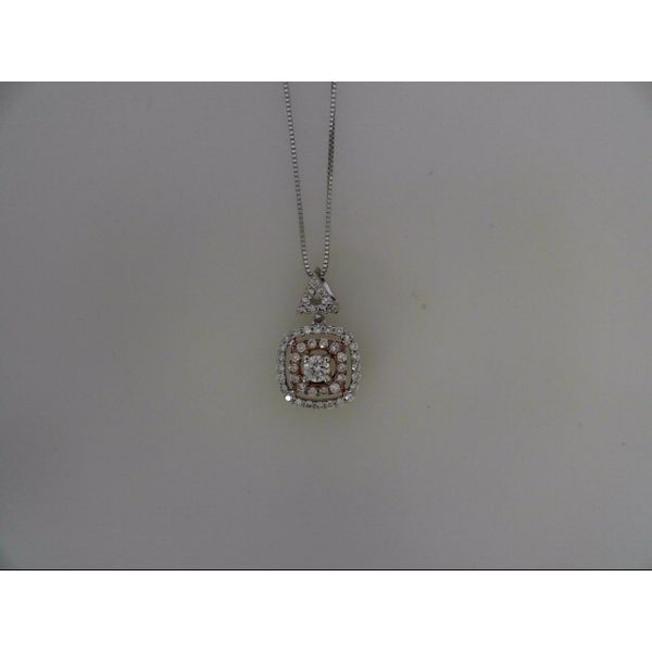 Pendant Mar Bill Diamonds and Jewelry Belle Vernon, PA