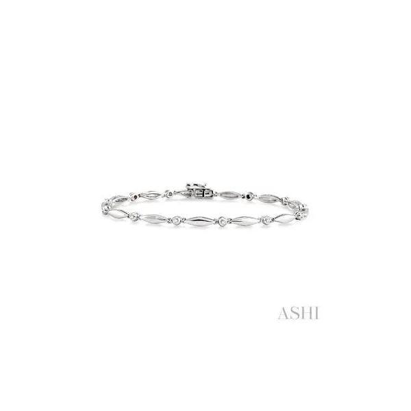 Bracelet Mar Bill Diamonds and Jewelry Belle Vernon, PA