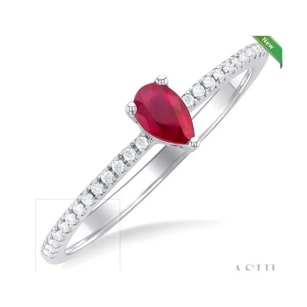 Gemstone Ring MarBill Jewelers Belle Vernon, PA
