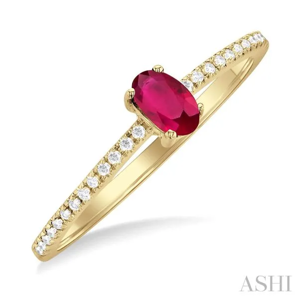 Gemstone Ring MarBill Jewelers Belle Vernon, PA