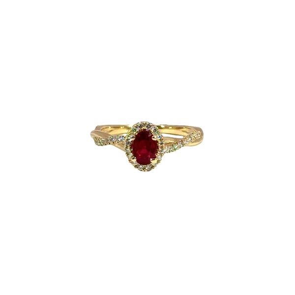 Gemstone Ring MarBill Jewelers Belle Vernon, PA