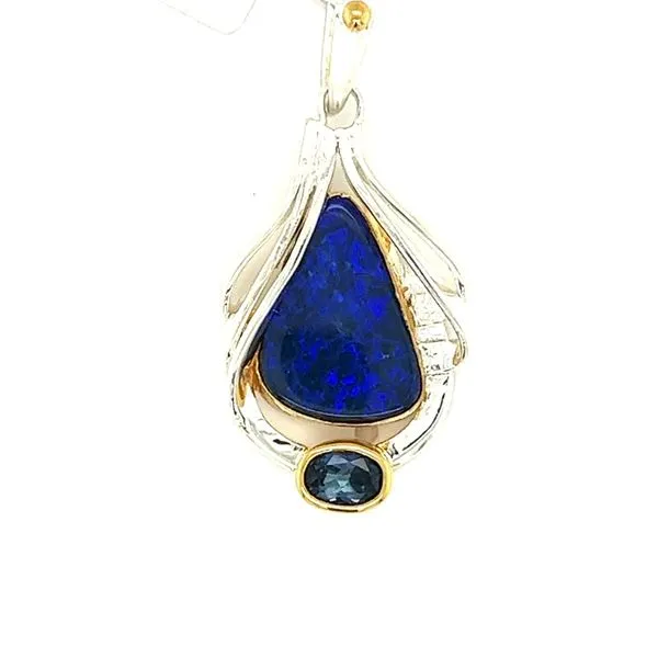 Pendants Mar Bill Diamonds and Jewelry Belle Vernon, PA