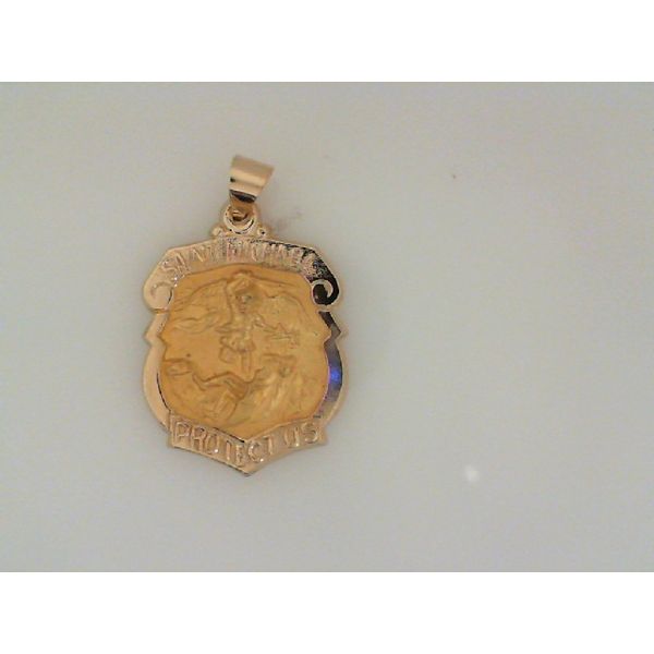 Gold Charm MarBill Jewelers Belle Vernon, PA