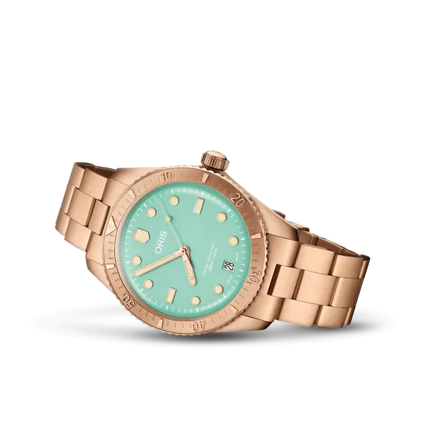 Oris Divers Sixty-Five 38mm Midsize Watch | Bronze Case & Bracelet, Light Green Dial Marc Robinson Jewelers Round Rock, TX