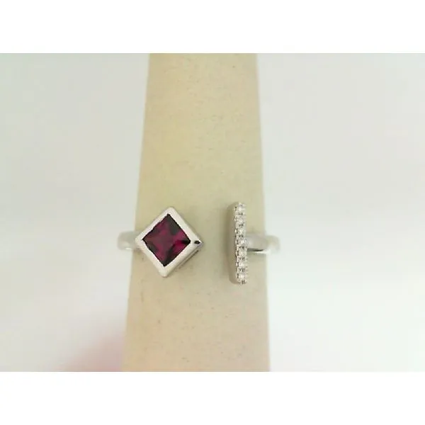 Ladies Gemstone Ring Mari Lou's Fine Jewelry Orland Park, IL