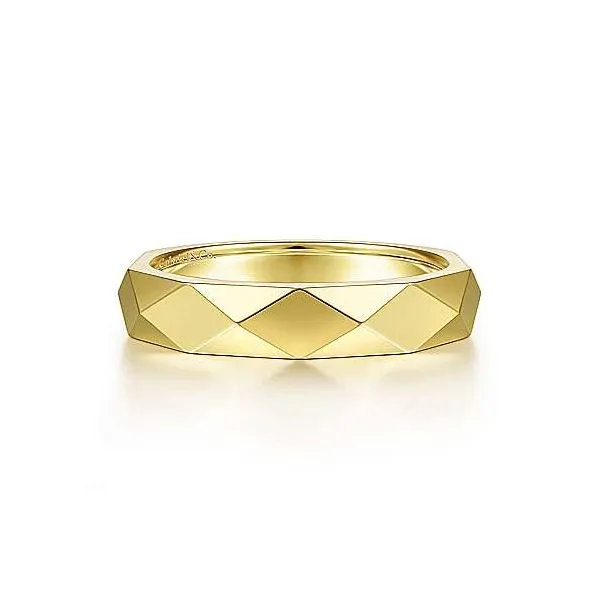 Gold Ring Mark Jewellers La Crosse, WI