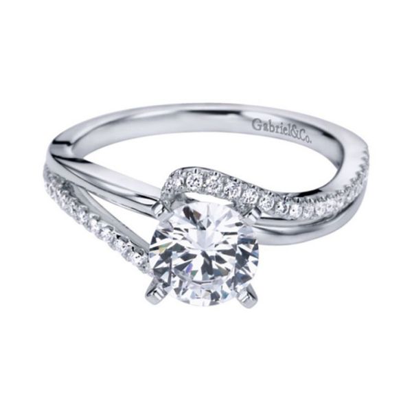 Semi-Mount Ring Mark Jewellers La Crosse, WI