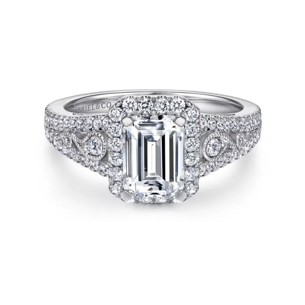 Semi-Mount Ring Mark Jewellers La Crosse, WI